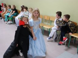 b_1024_768_0_00_images_2023_2024_Swietlica_Bajkowe_Swieto_402299834_805314791396471_7371106548413841680_n